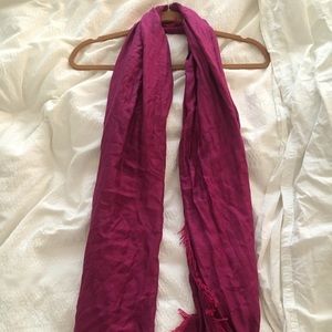 Maroon scarf from sax’s